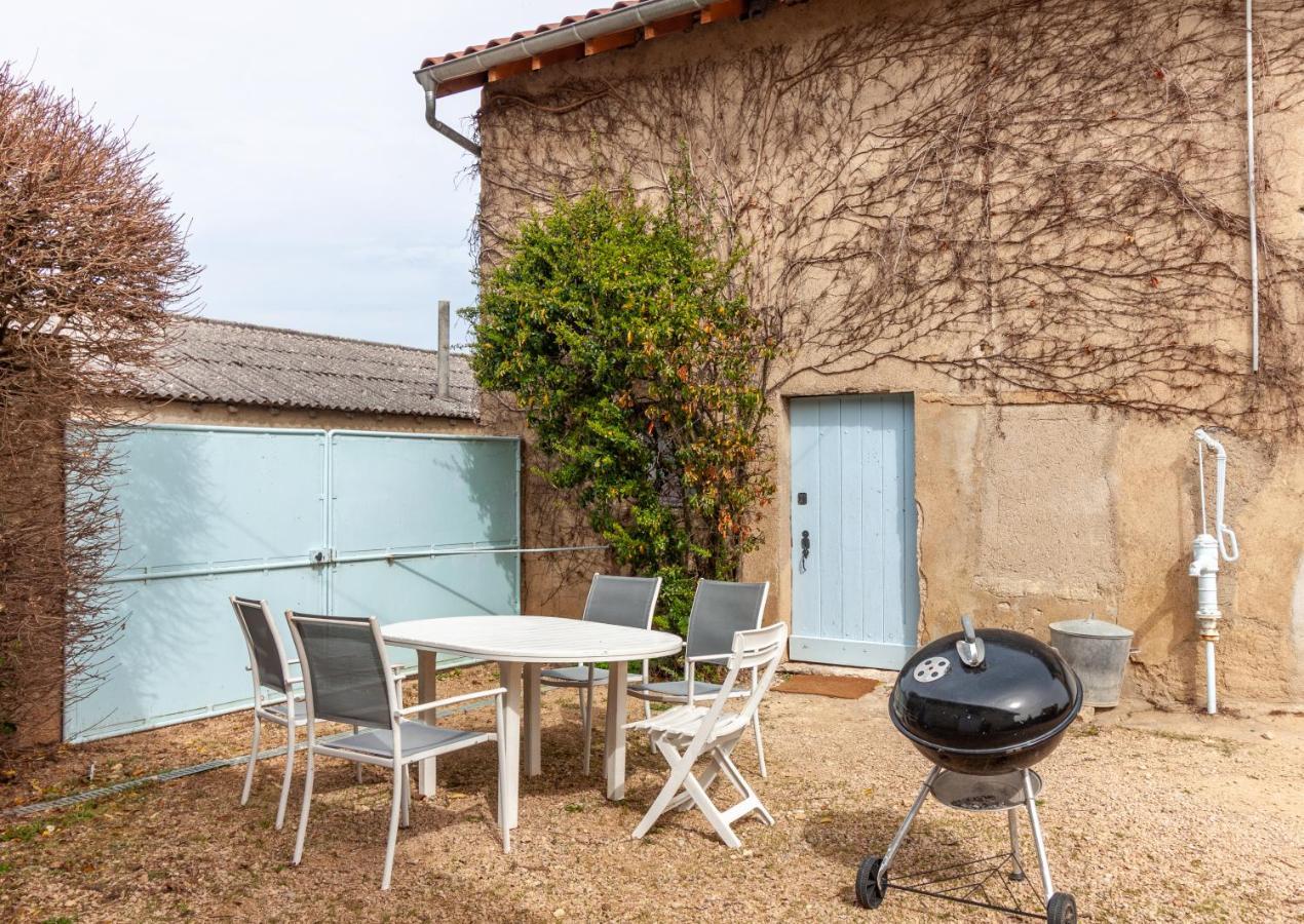 La Grange De Johanni Davaye Extérieur photo
